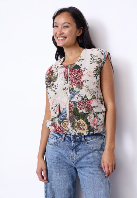 SISTERS POINT VEST