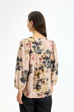 IN FRONT BLUSE