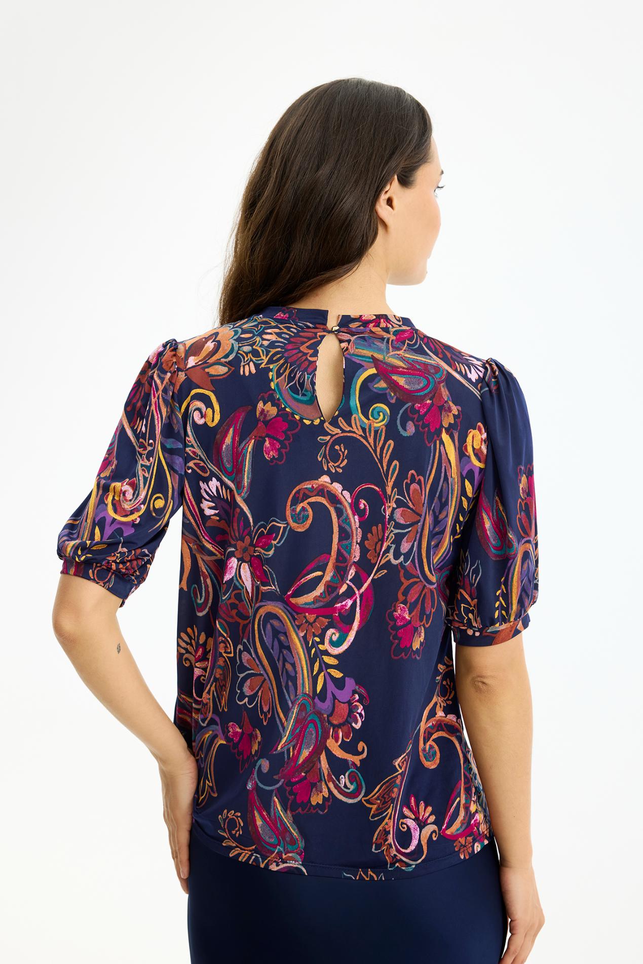 IN FRONT BLUSE