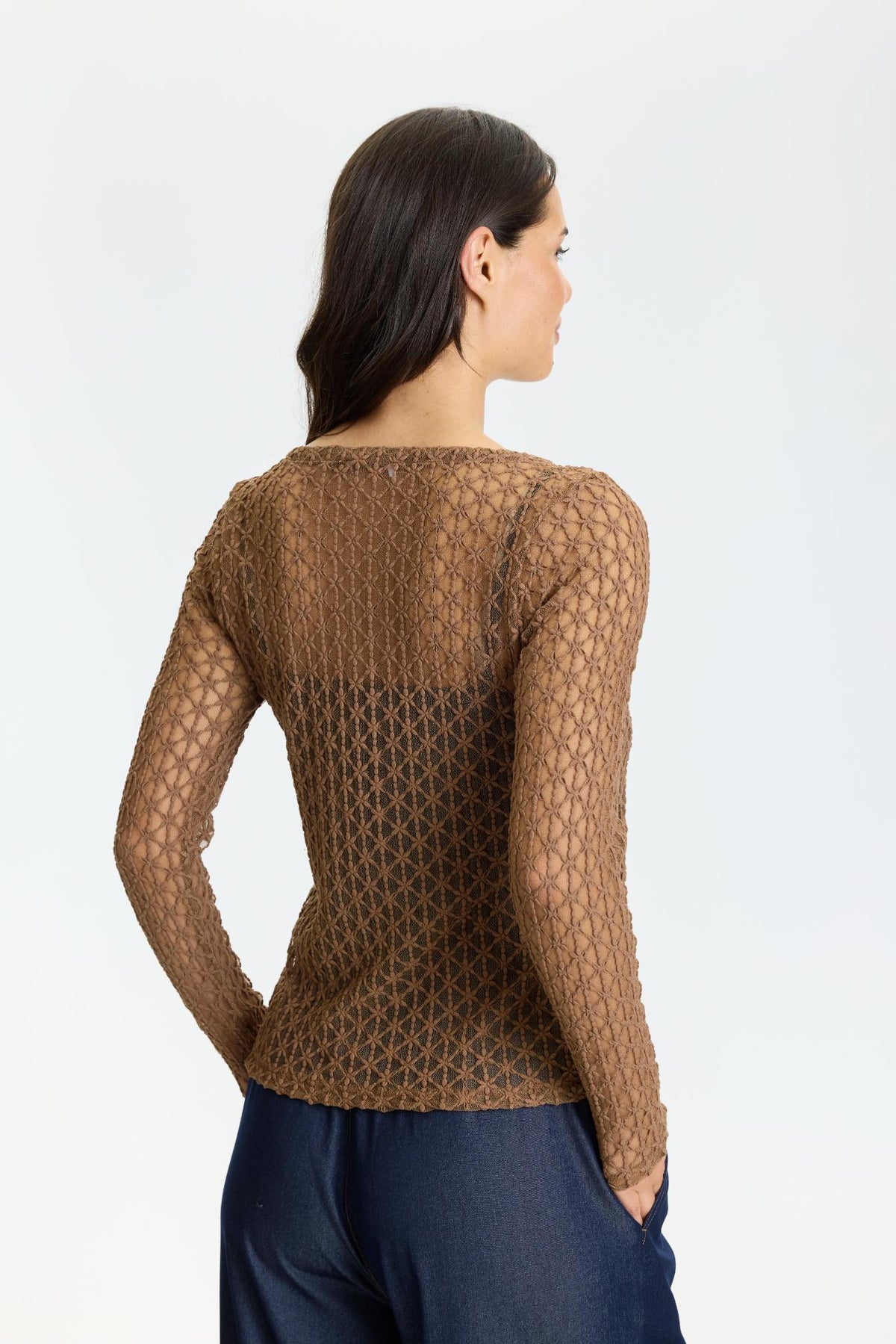 IN FRONT BLUSE