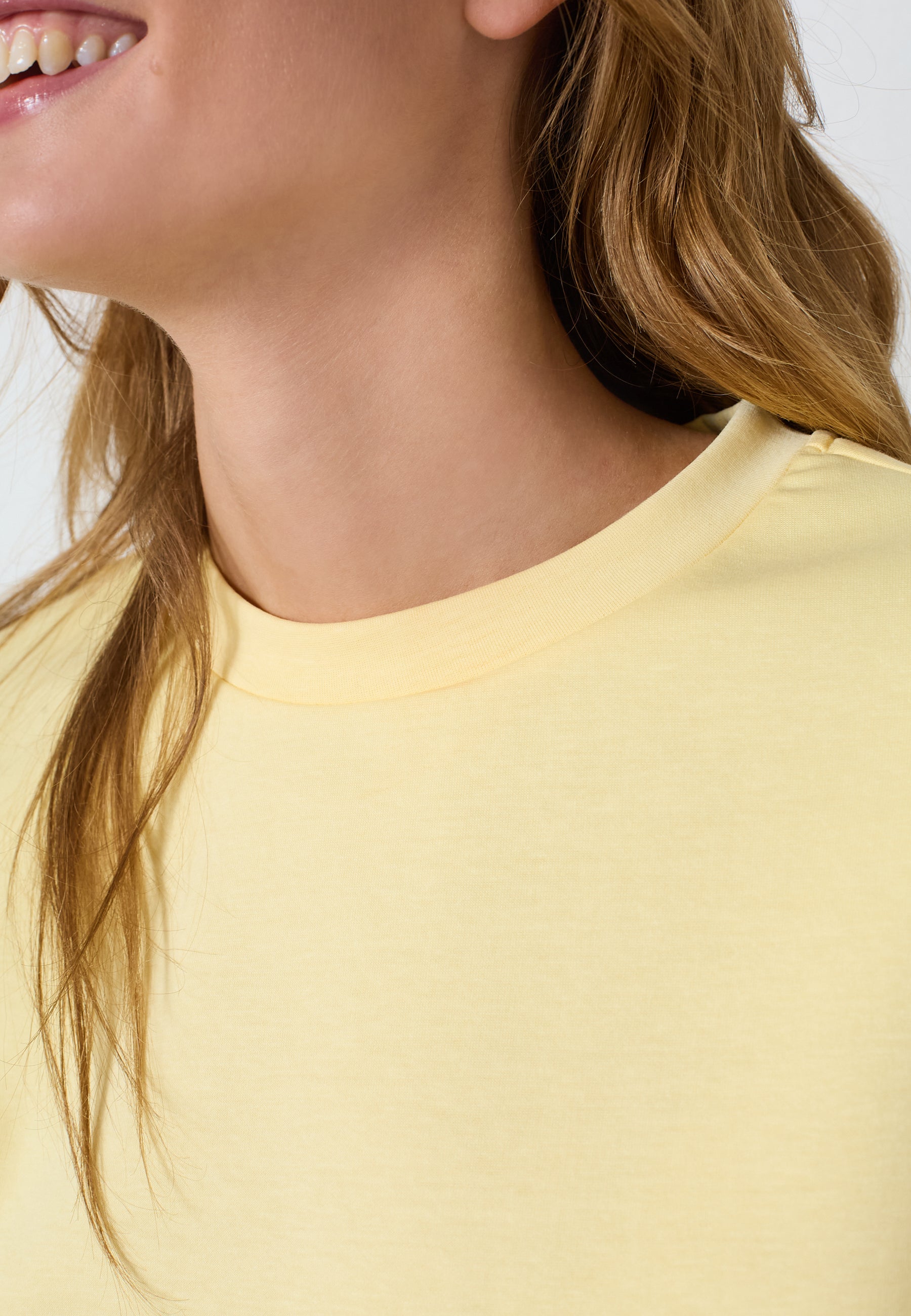 SISTERS POINT TSHIRT