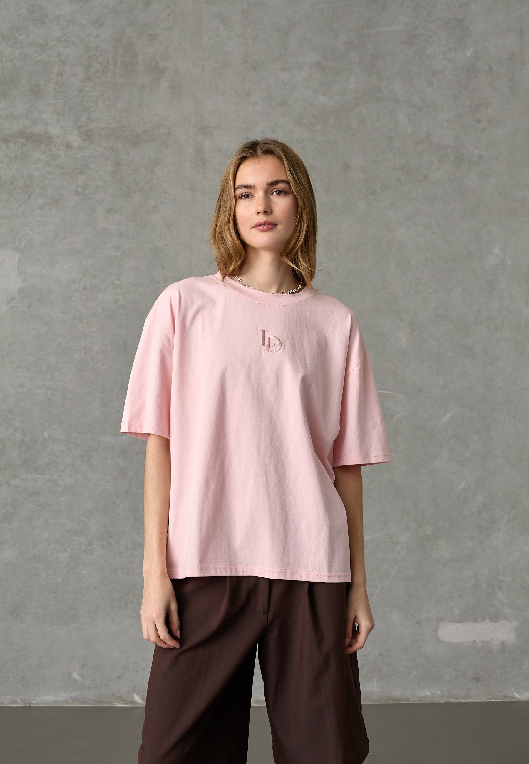 LOVE & DIVINE T-SHIRT