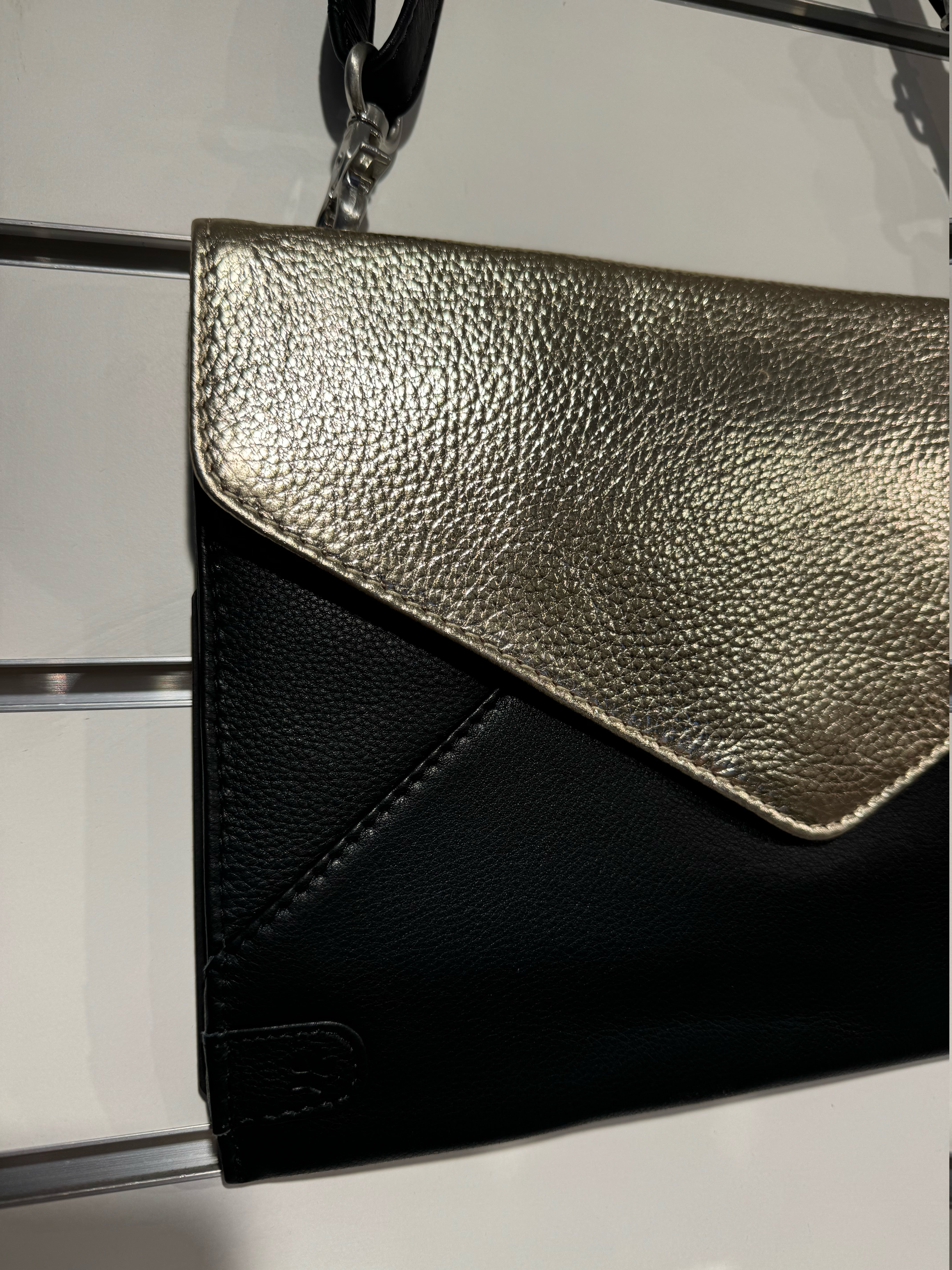 TIM & SIMONSEN TASKE