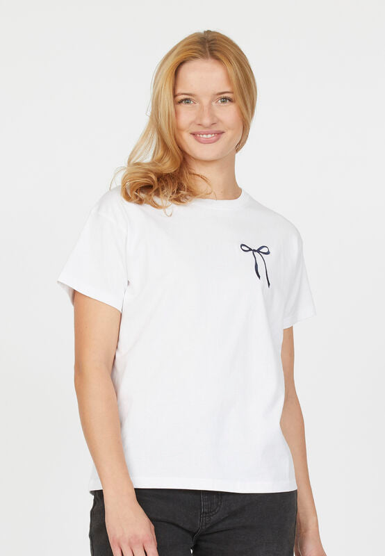 SISTERS POINT T SHIRT