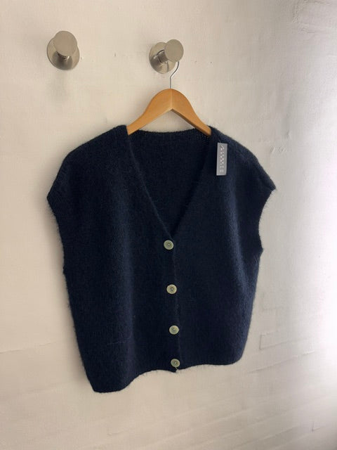 LISBETH MERRILD VEST