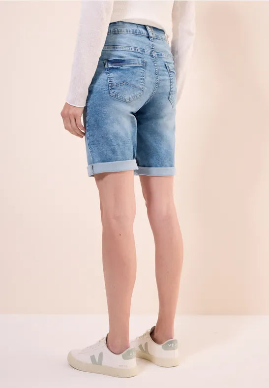 CECIL SHORTS SCARLET