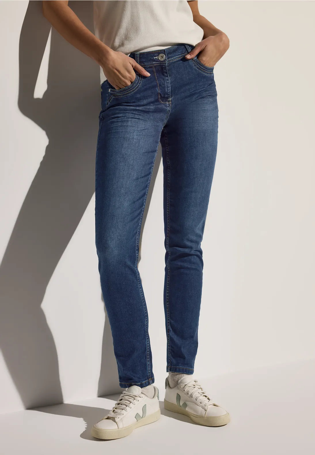 CECIL JEANS TORONTO