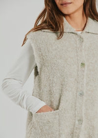 FREE QUENT VEST