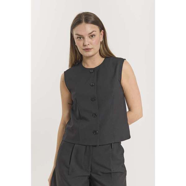 FREEQUENT VEST