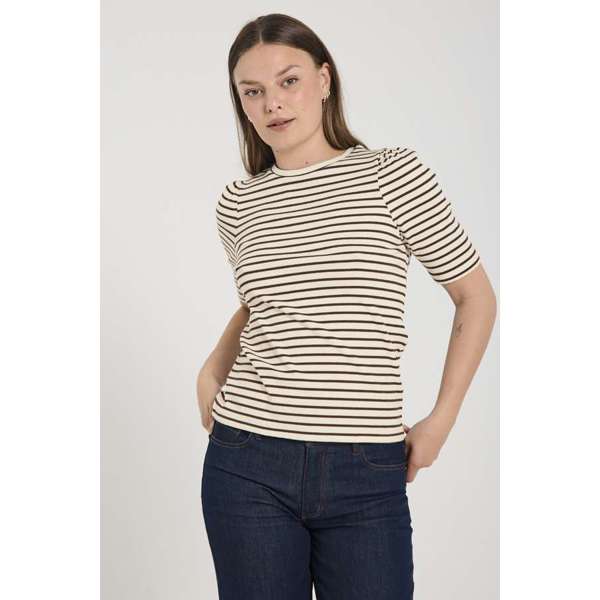 FREEQUENT T SHIRT