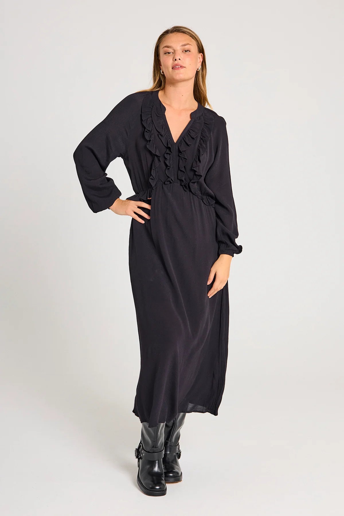 FREEQUINT KJOLE M FLÆSER