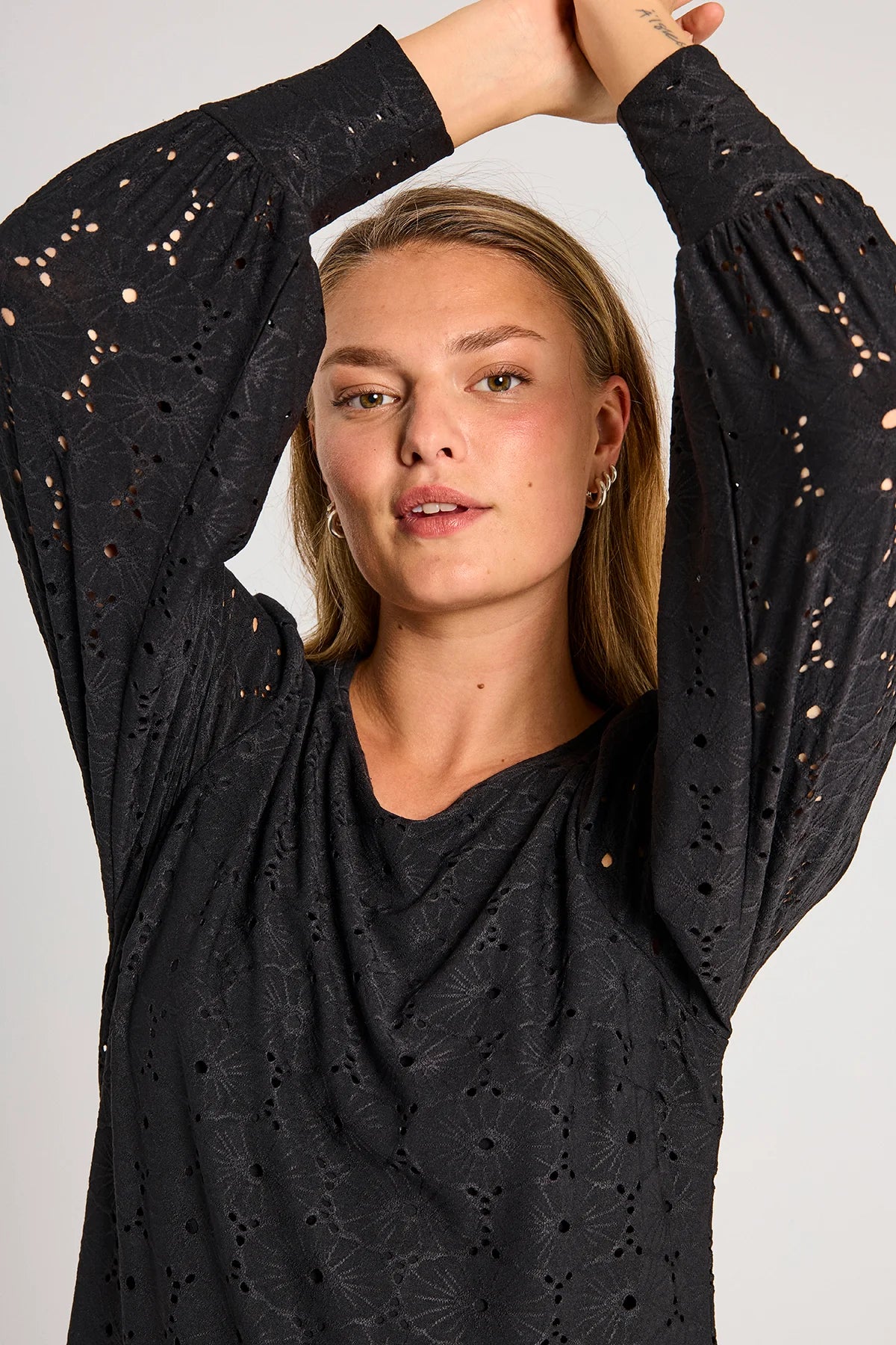 FREEQUENT KJOLE BLONDE