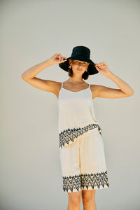 FREEQUENT TOP