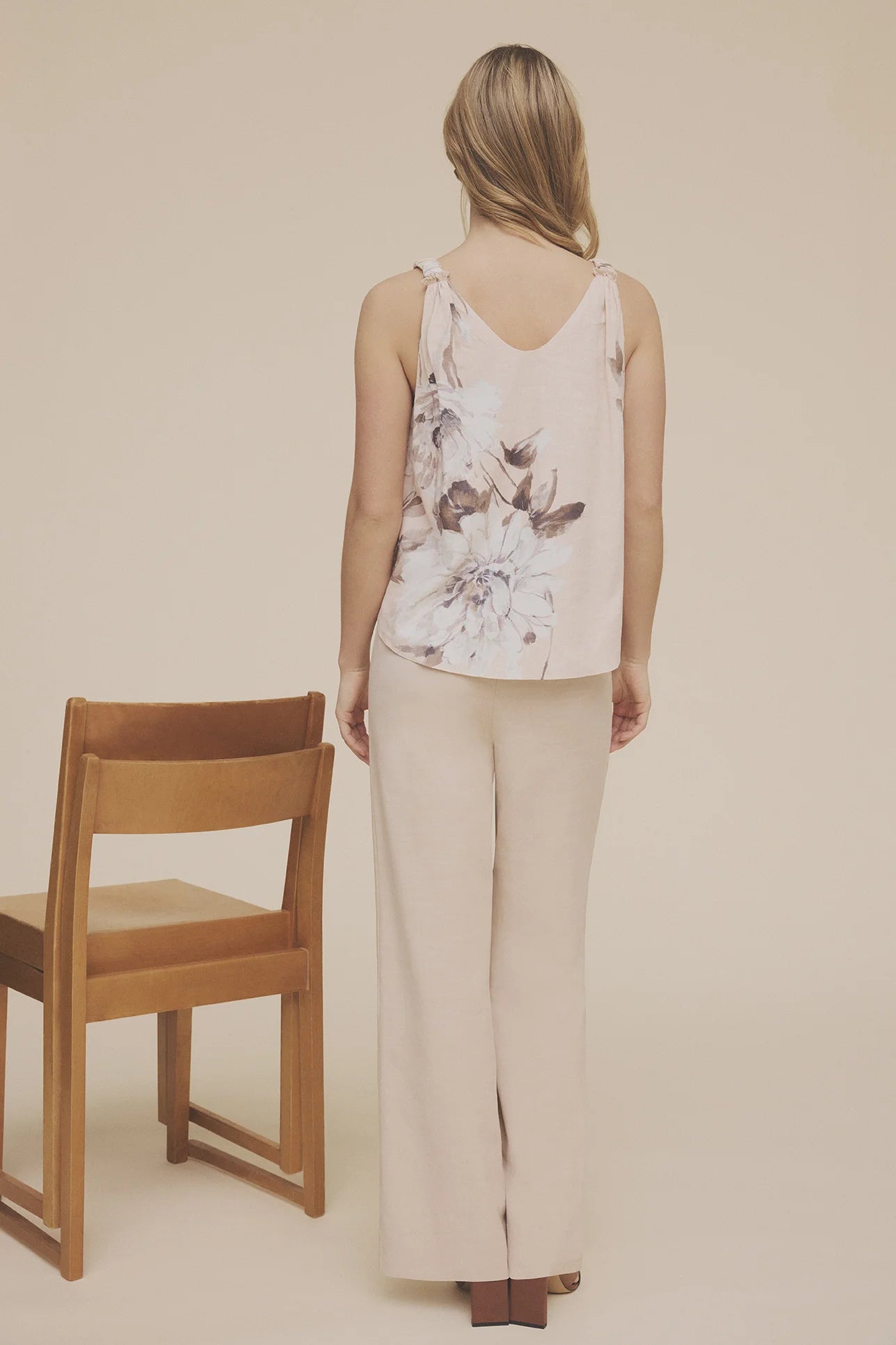 GUSTAV TOP