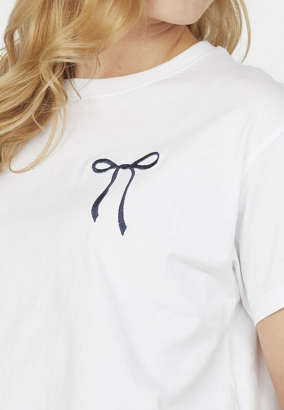 SISTERS POINT T SHIRT
