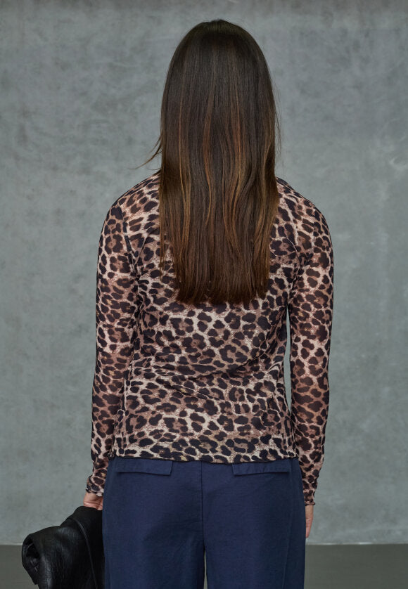 LOVE & DIVINE MESH LEO