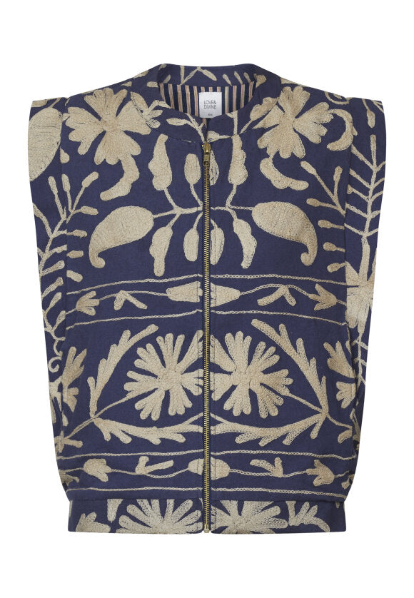 LOVE & DIVINE VEST