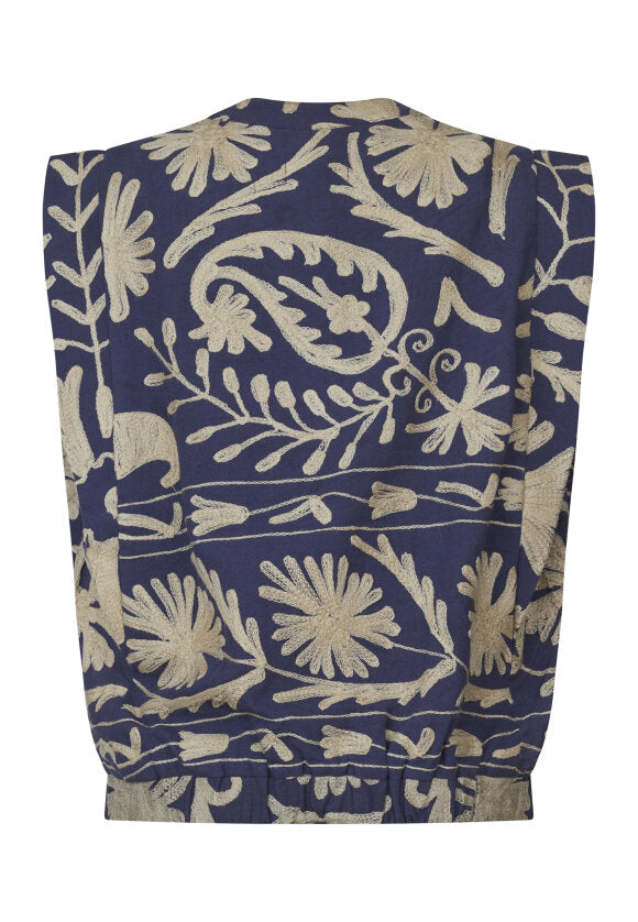 LOVE & DIVINE VEST