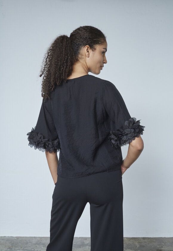 LOVE & DIVINE BLUSE