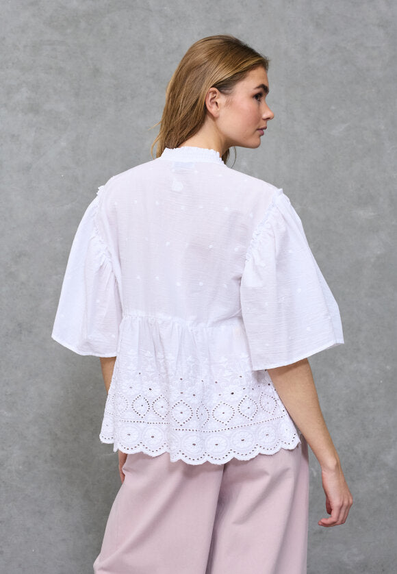 LOVE & DIVINE BLUSE