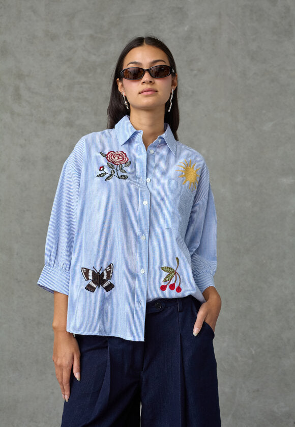 LOVE & DIVINE BLUSE