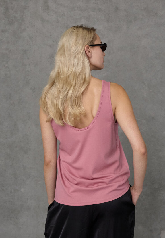 LOVE & DIVINE TOP
