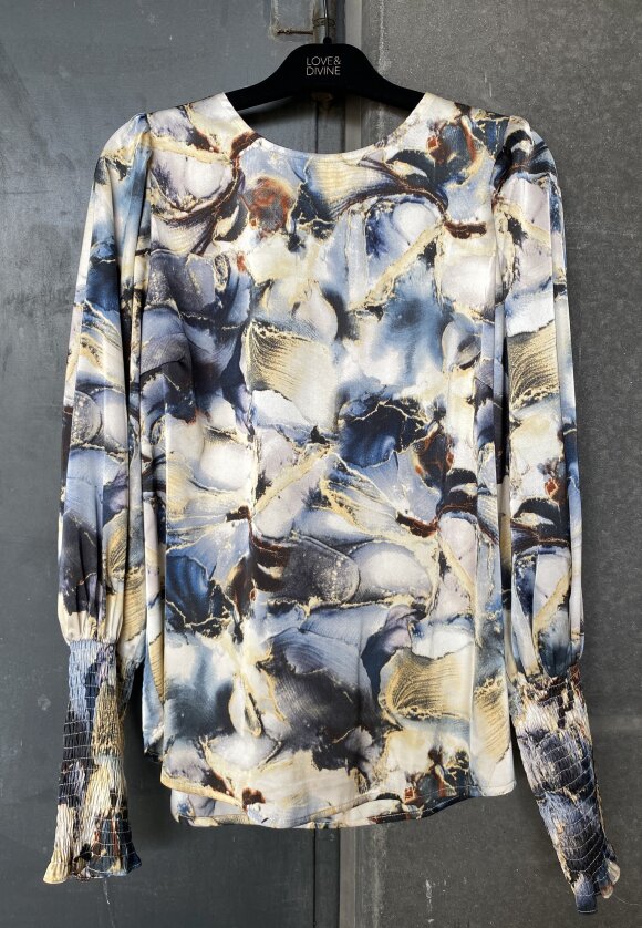 LOVE & DIVINE BLUSE