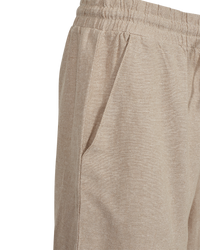 FREEQUINT SHORTS