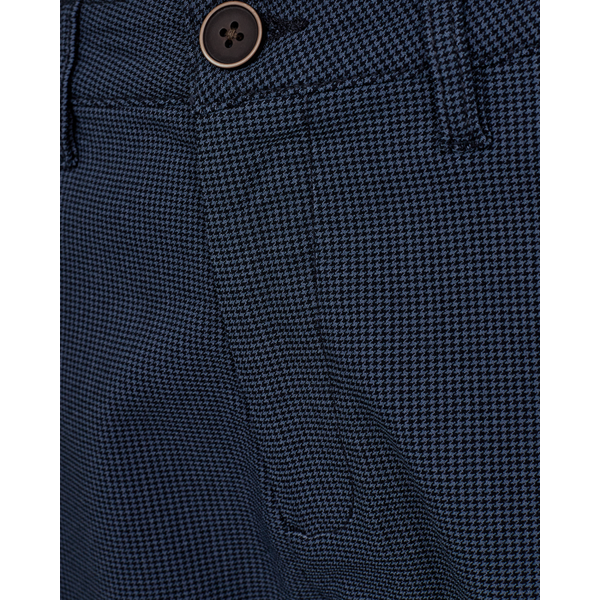 FREEQUENT BUKSER TERNET