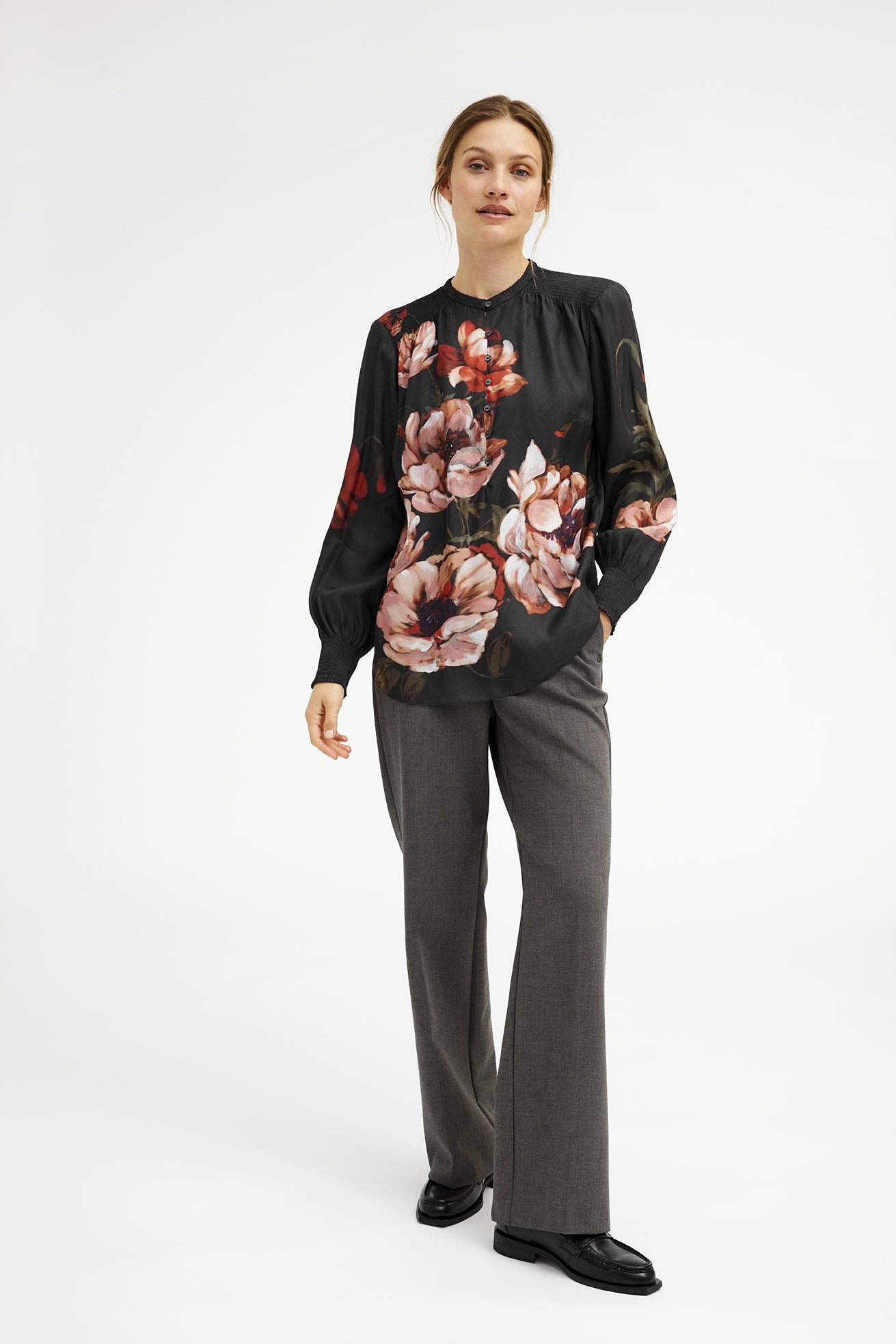 GUSTAV SKJORTE SIKKA MED SMOCK