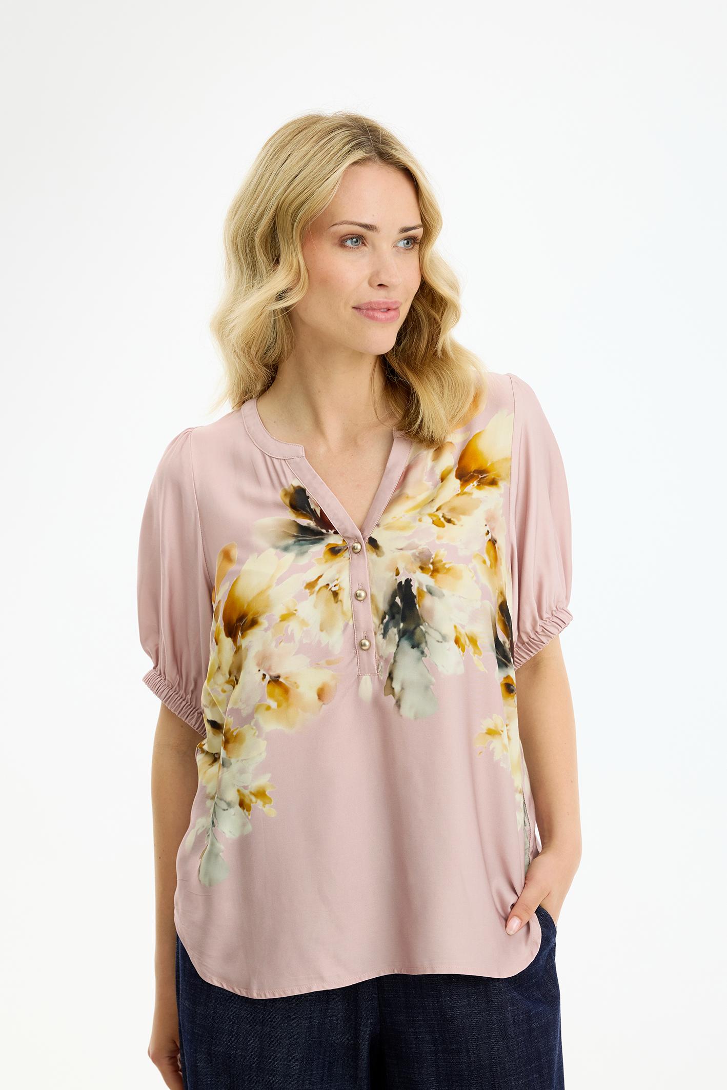 IN FRONT BLUSE