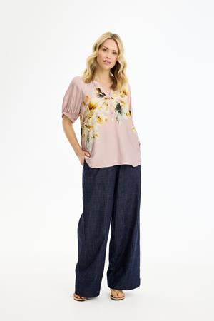 IN FRONT BLUSE