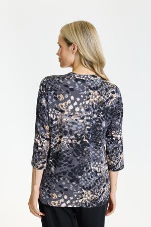 IN FRONT BLUSE