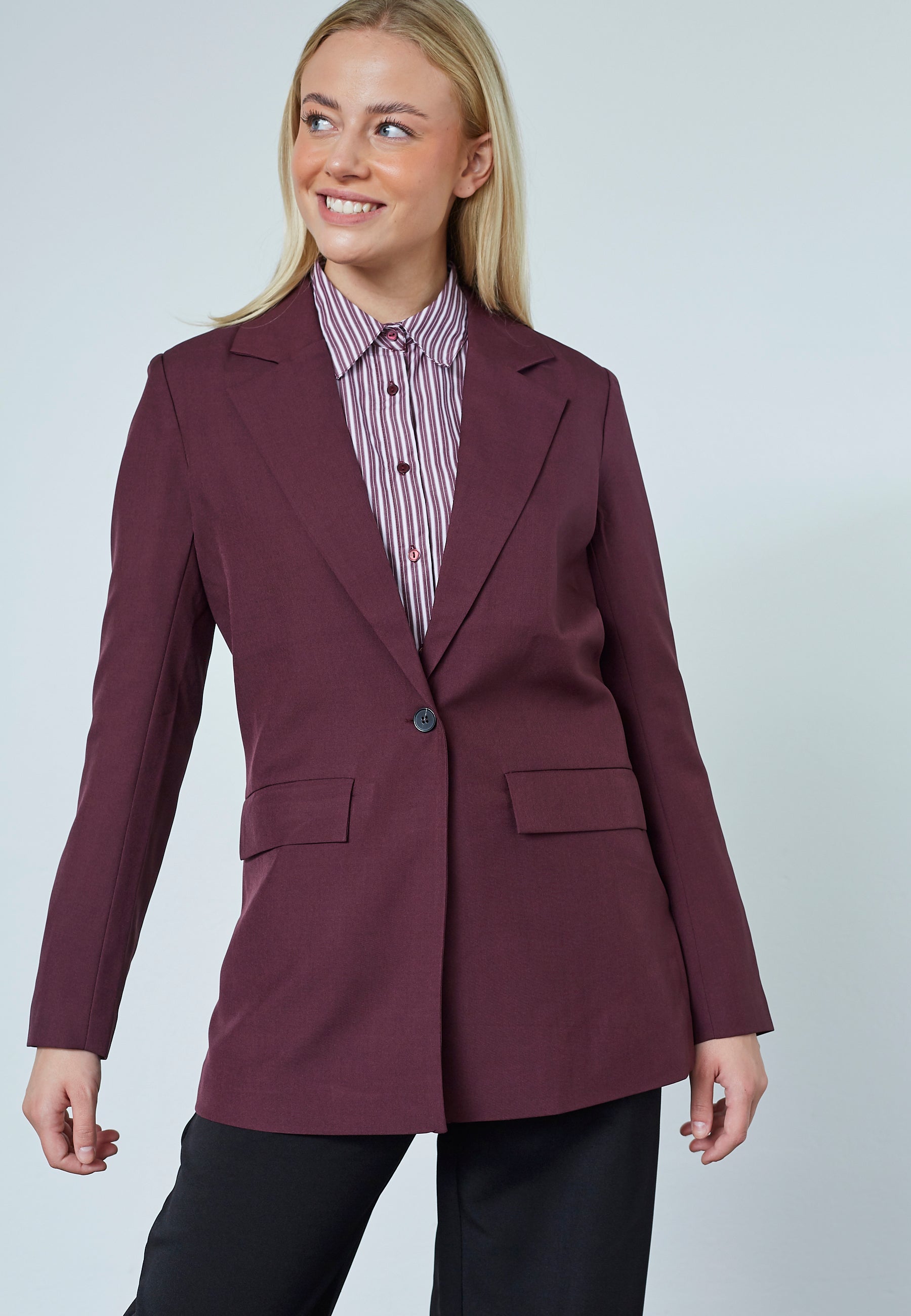 SISTERS POINT BLAZER