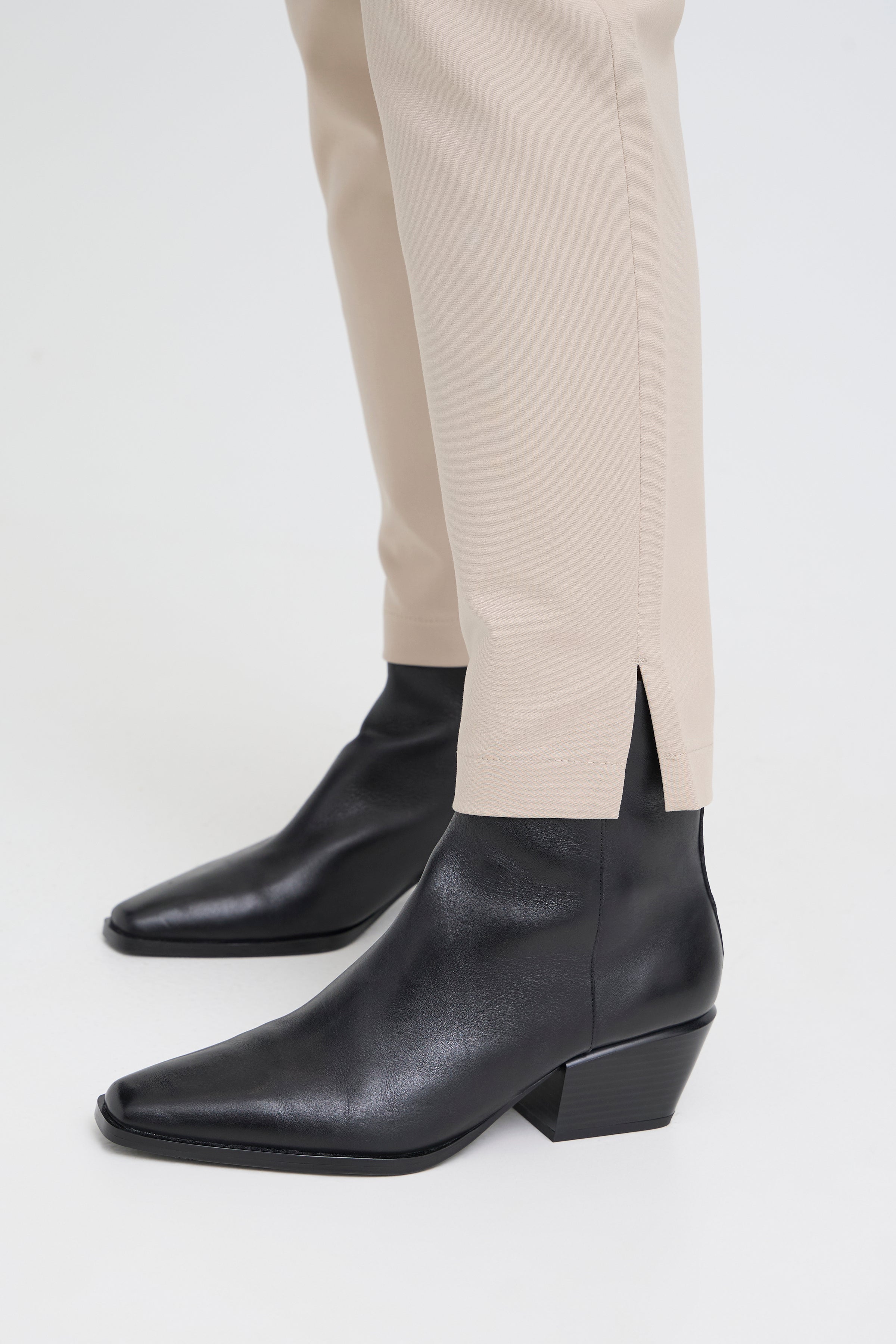 PULZ BUKSER BINDY ANKEL