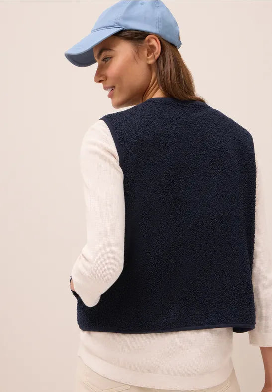 CECIL VEST
