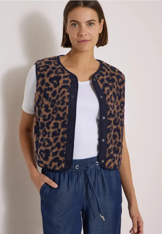 CECIL VEST