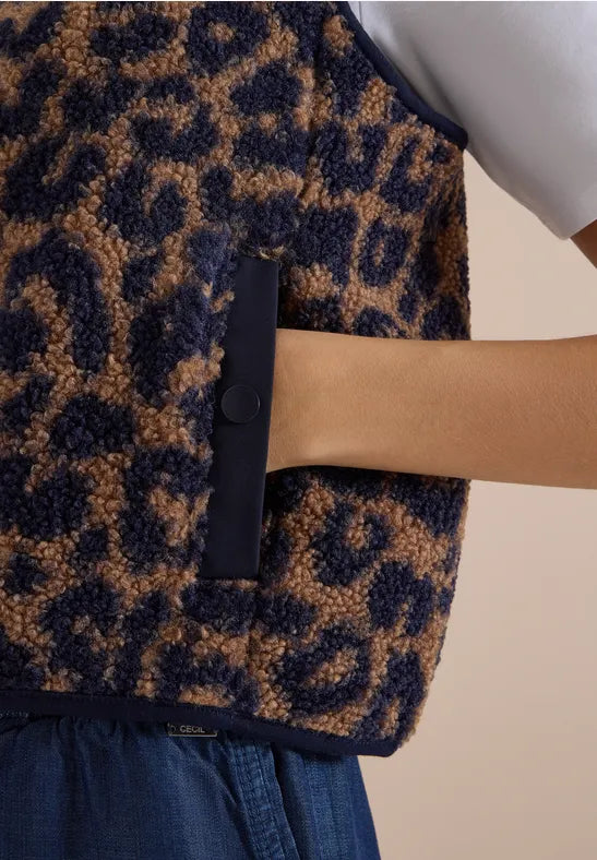 CECIL VEST