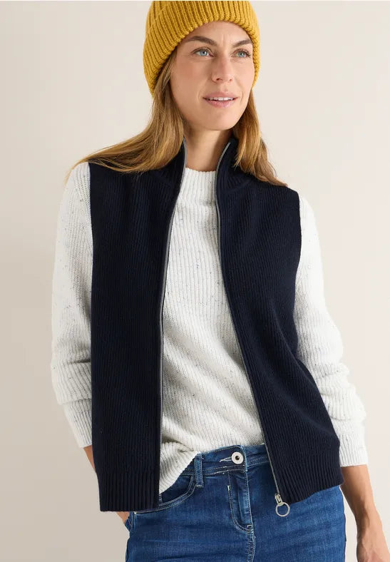 CECIL STRIK VEST