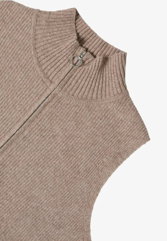 CECIL STRIK VEST