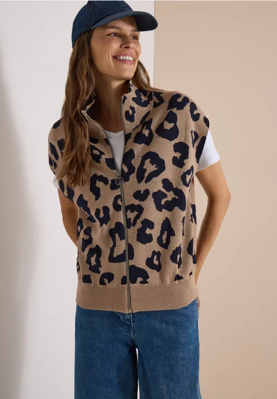 CECIL VEST