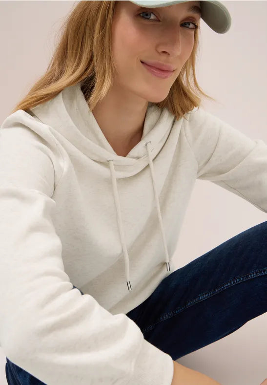 CECIL HOODIE