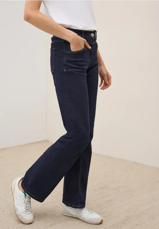 CECIL JEANS TORONTO