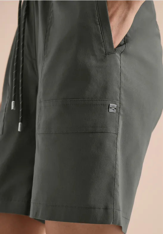 CECIL SHORTS