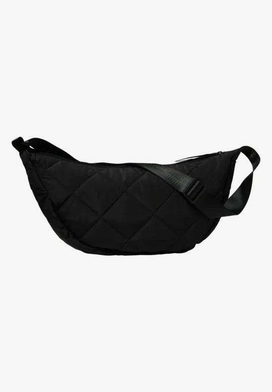 CECIL BOMBAG