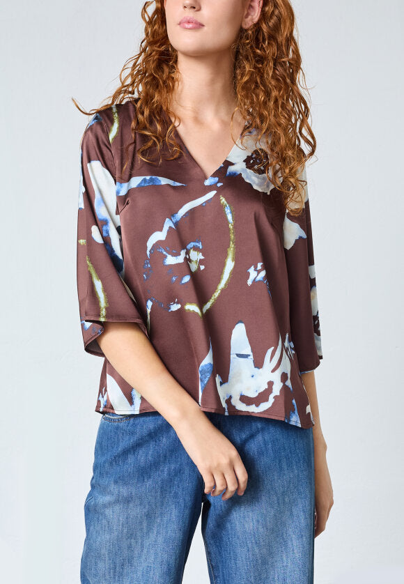 LOVE & DIVINE BLUSE