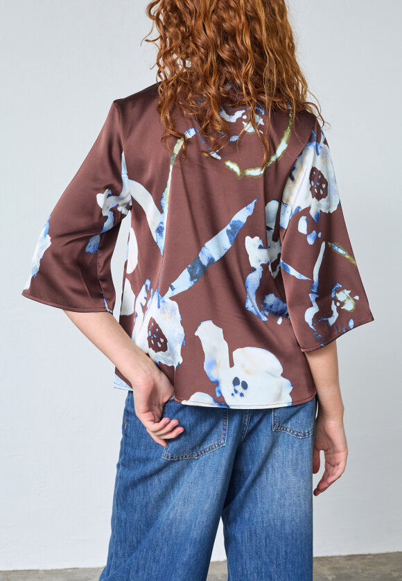 LOVE & DIVINE BLUSE