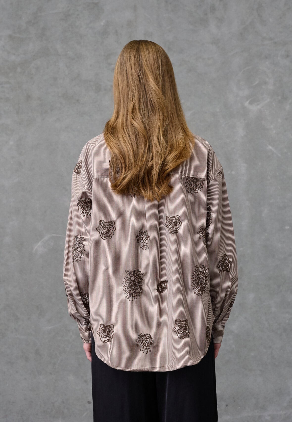 LOVE & DIVINE SKJORTE