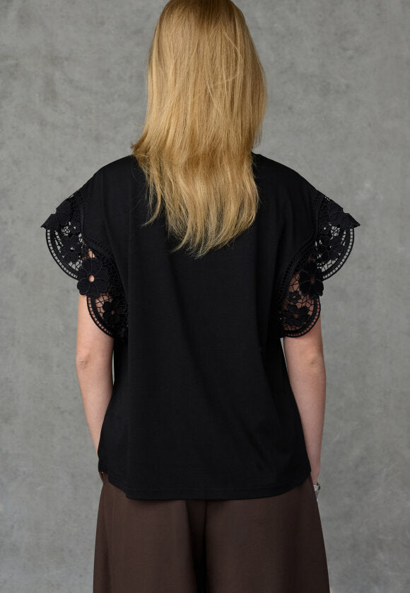 LOVE & DIVINE BLUSE