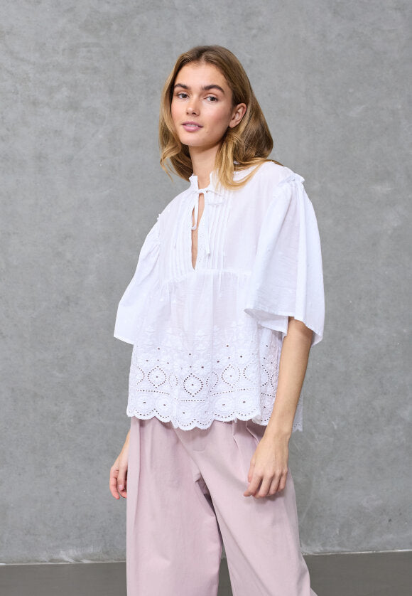 LOVE & DIVINE BLUSE